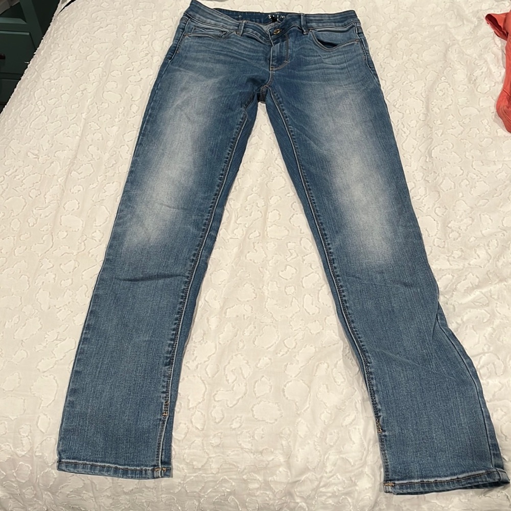 White House black market jeans